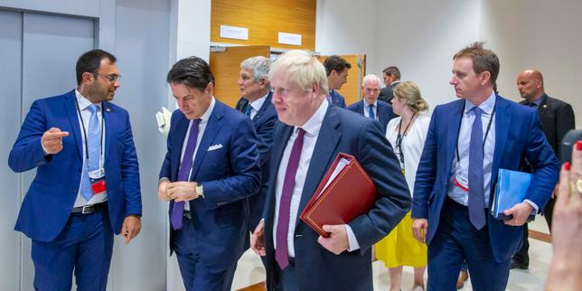Boris Johnson prudent après les promesses d'un « très grand accord commercial » de Donald Trump