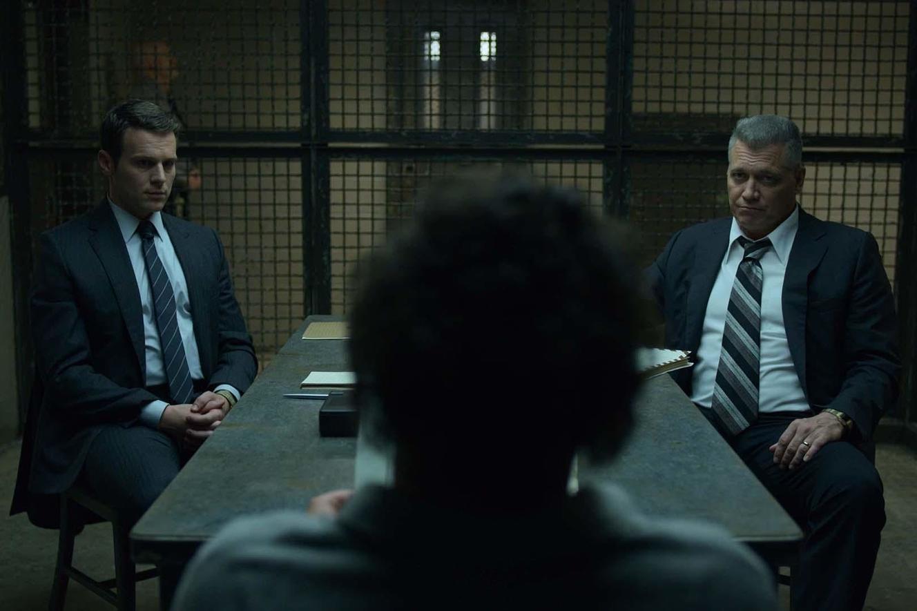 The Inside Dans La Tête Des Tueurs « Mindhunter » : dans la tête des tueurs en série