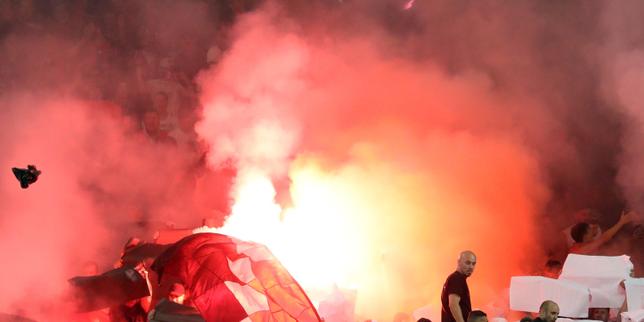 Football : Nice-Marseille interrompu après des banderoles homophobes
