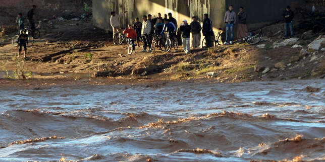 Maroc : la crue subite d'une rivière submerge un terrain de foot et fait au moins sept morts