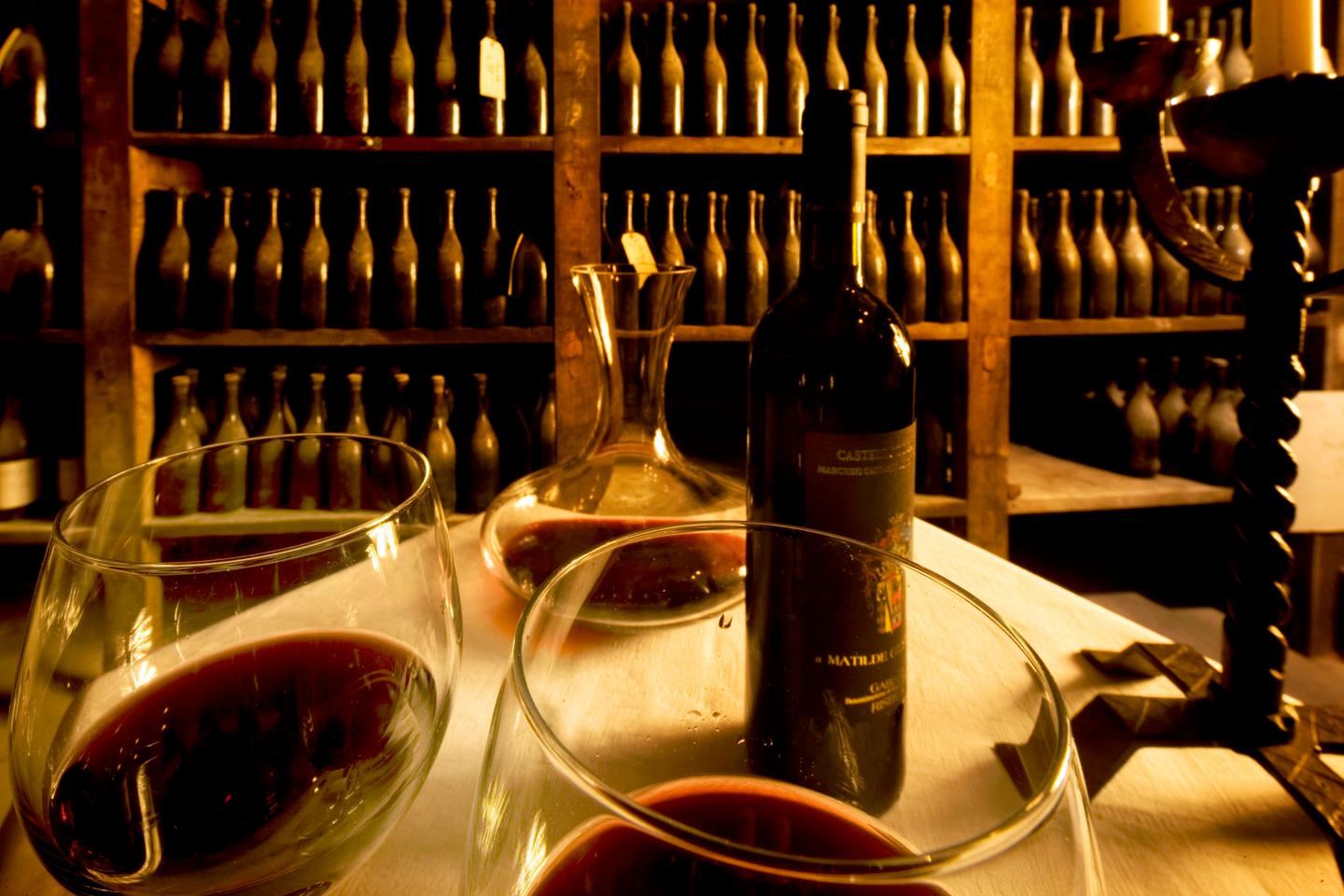 French man arrested for stealing 7,000 wine bottles