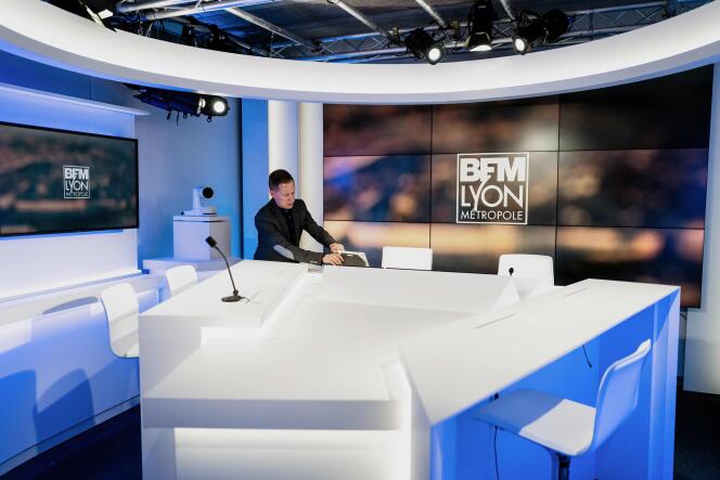 Sur le plateau de la chaîne de télévision d’information BFM Lyon, le jour de son lancement, le 3 septembre 2019.