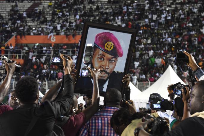Apres La Mort De Dj Arafat Le Coupe Decale A Encore De Beaux Jours Devant Lui