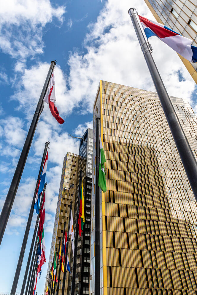 Les trois tours de la Cour de justice de l’Union européenne, au Luxembourg. Celle du fond, noire et dorée, sera inaugurée le 19 septembre 2019.
