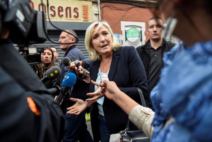 10 choses à savoir avant de sortir avec un journaliste