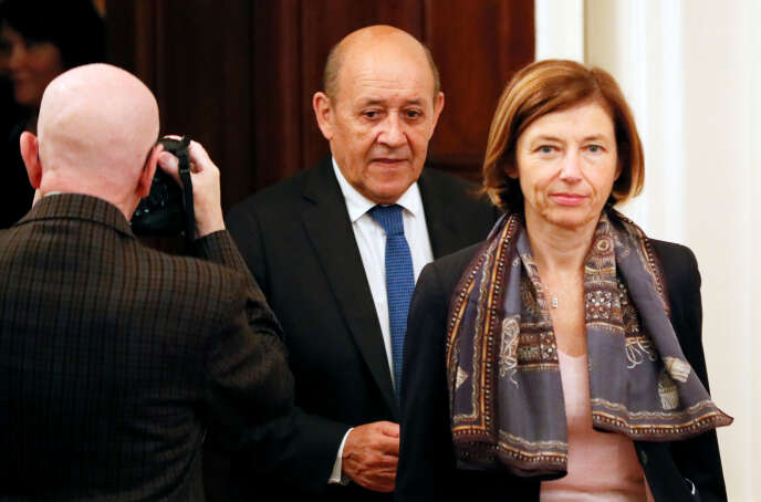 Les ministres français des affaires étrangères et des armées, Jean-Yves Le Drian et Florence Parly, à Moscou, le 9 septembre.