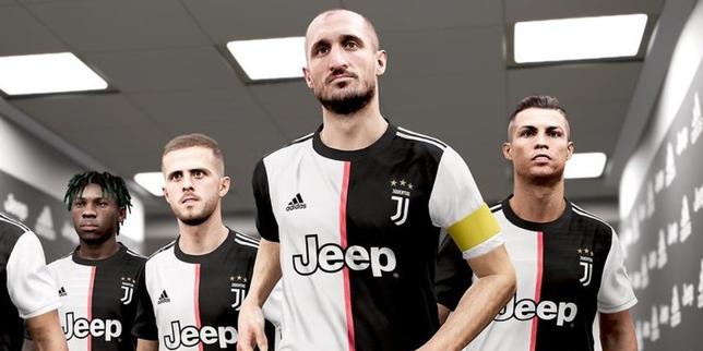 Jeux vidéo : entre « PES 2020 » et « FIFA 2020 », une guerre de licences sans pitié