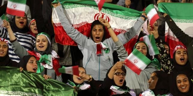 Des milliers d’Iraniennes attendues pour assister à un match de foot, une première depuis quarante ans