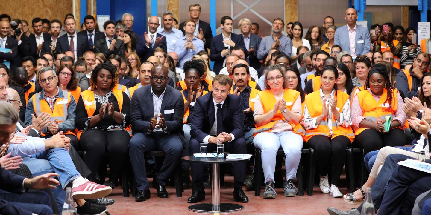 Devant les acteurs de l'insertion, Macron assume sa politique - Le Monde