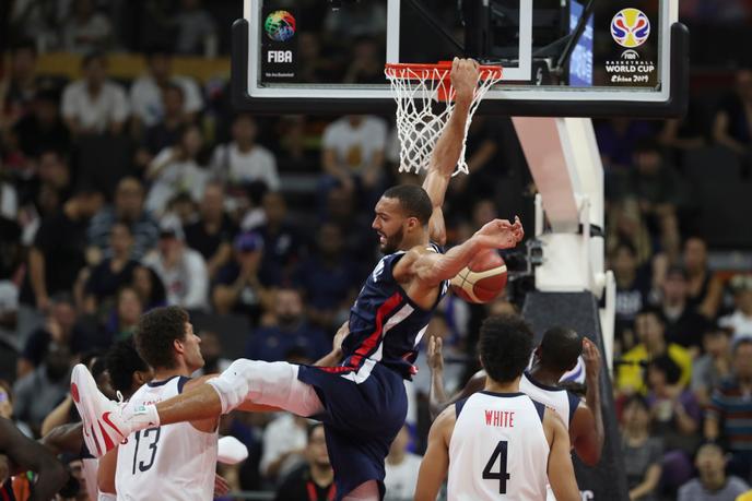 In attack as in defense, Rudy Gobert dominated the Americans and brought the Bleus face the "Team USA".