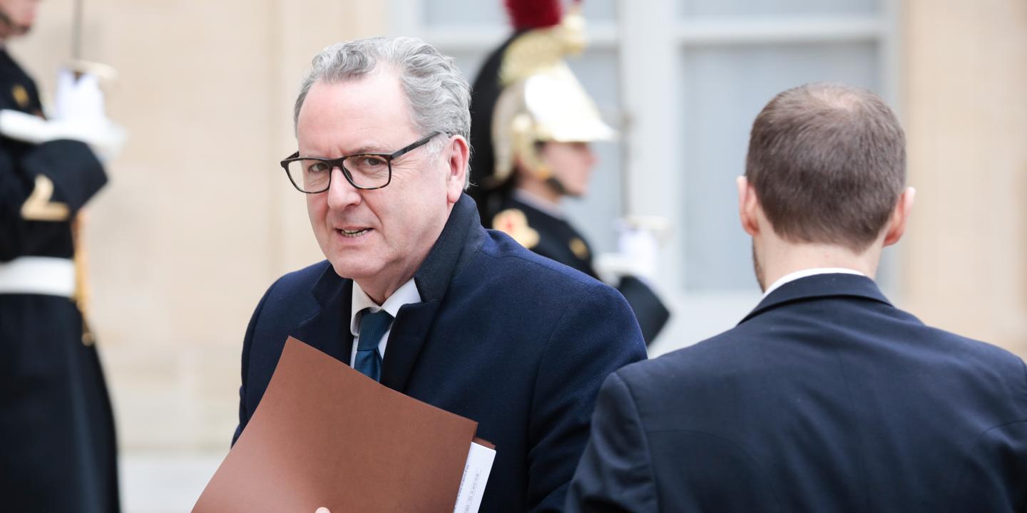 A l'Assemblée, des députés déplorent les dégâts politiques provoqués par l'affaire Ferrand - Le Monde