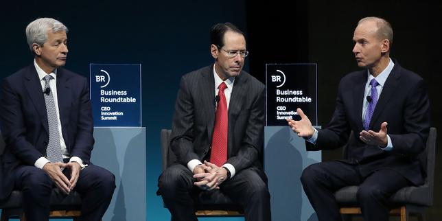 « Il y a une bonne dose de green washing et de social washing dans la démarche des grands patrons »
