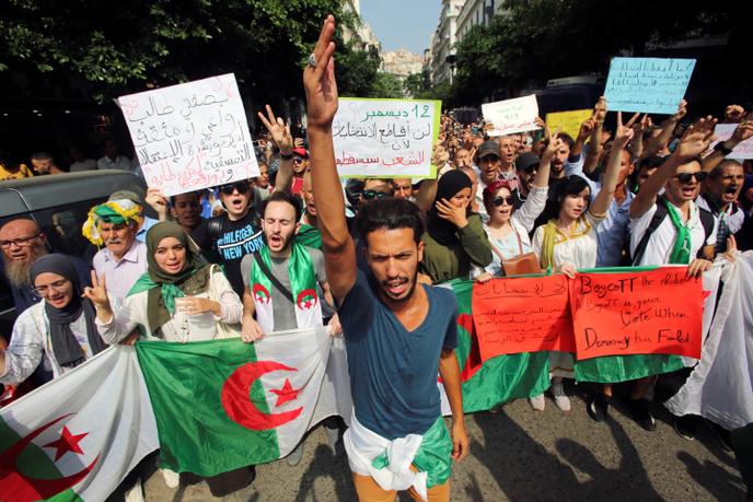 A Alger Le Pouvoir Se Moque De Nous Il Ne Comprend Pas