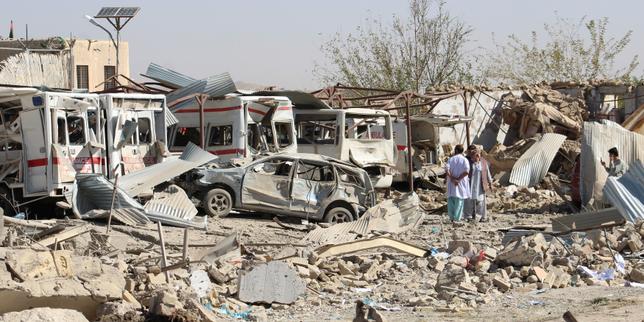 Afghanistan : 15 morts et un hôpital détruit dans un nouvel attentat des talibans