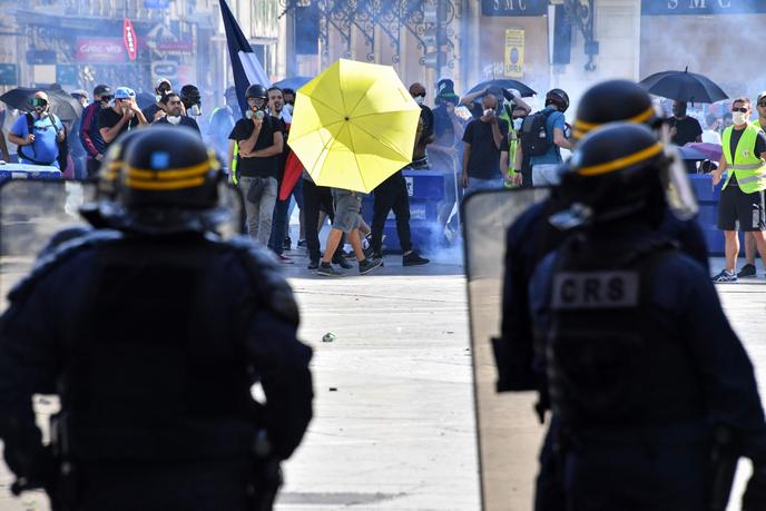 Gilets Jaunes Marche Pour Le Climat Journée Du