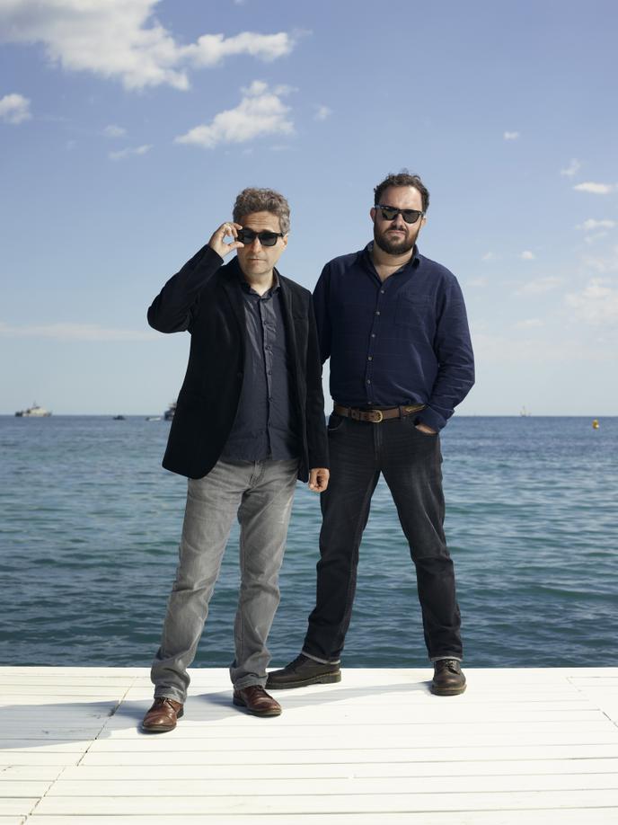 Les Brésiliens Kleber Mendonça Filho (à gauche) et Juliano Dornelles à Cannes, en mai 2019.
