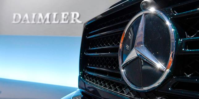 Moteurs truqués : Daimler condamné à payer 870 millions d’euros d’amende dieselgate https://www.lemonde.fr/economie/article/2019/09/24/moteurs-truques-daimler-condamne-a-payer-870-millions-d-euros-d-amende_6012861_3234.html?utm_term=Autofeed&a