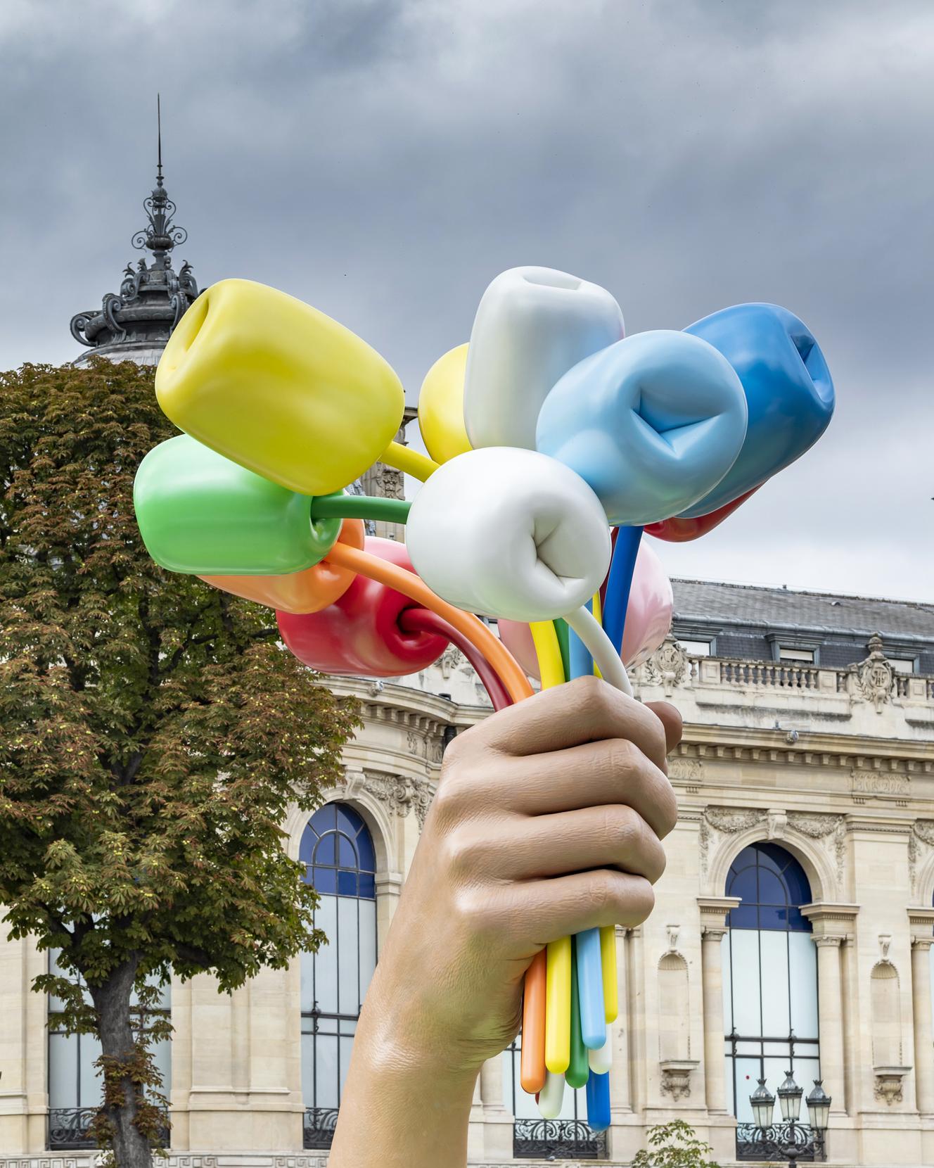 Les tulipes de Jeff Koons éclosent à Paris