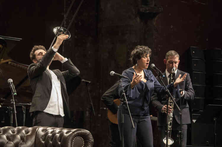 Marion Rampal et Pierre-François Blanchard et son groupe ont rythmé la nuit du Monde Festival jusqu’à l’aube, samedi 5 octobre 2019 au Théatre des Bouffes du Nord.