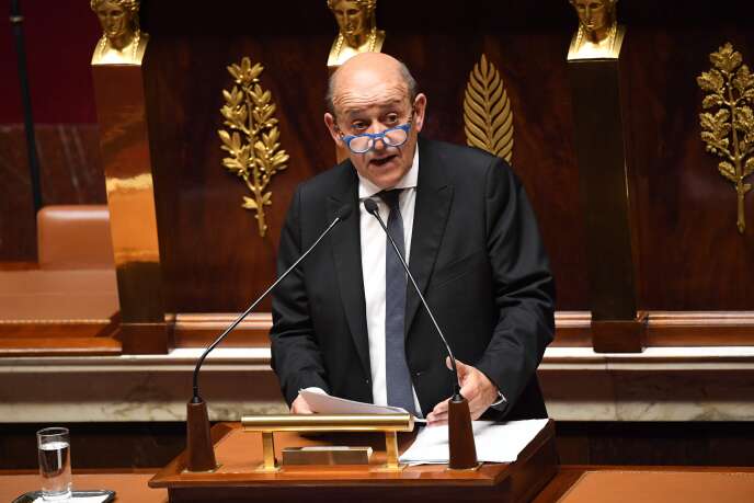 Le ministre des affaires étrangères français, Jean-Yves Le Drian, à l’Assemblée nationale, à Paris, le 7 octobre.