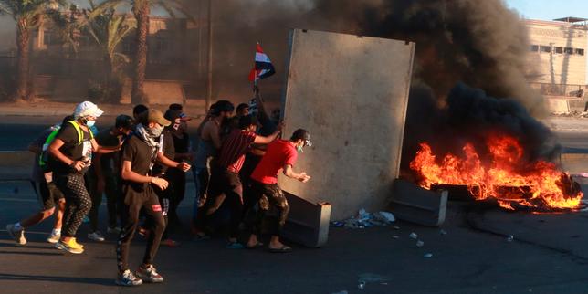 Plus de 100 manifestants tués en Irak après une semaine de contestation contre le chômage et la corruption