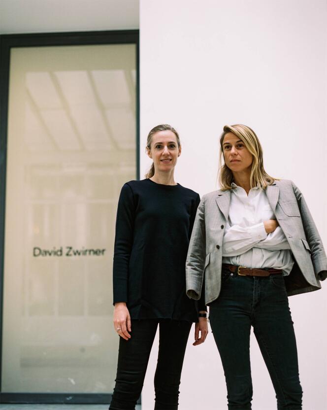 Les directrices de la galerie David Zwirner, Justine Durrett, directrice des ventes de Zwirner à New York, et Victoire de Pourtalès, qui avait repris l’espace à Yvon Lambert.