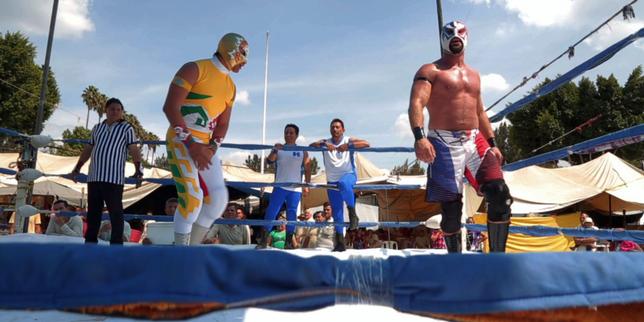 « Luchadores », ou les combats de catch comme soupape du quotidien au Mexique