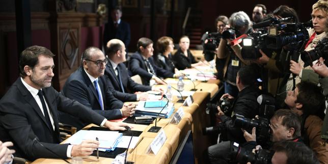 Attentat à la Préfecture de police : « Il n’y a pas eu d’alerte au bon niveau, au bon moment », regrette Castaner