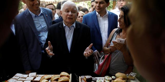 La stratégie payante du « saucisson électoral » des ultraconservateurs polonais