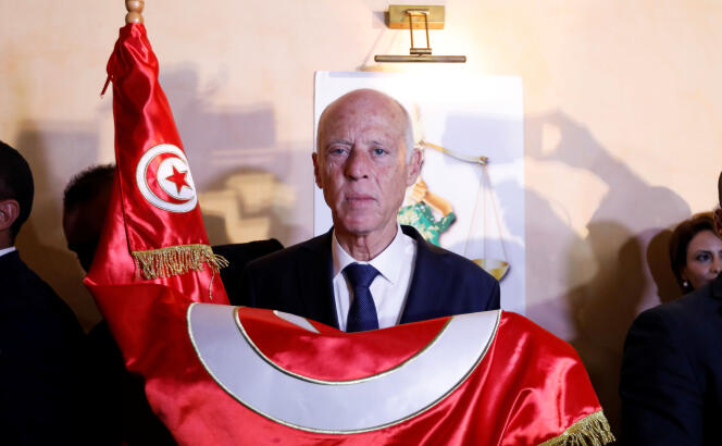 Kaïs Saïed après l’annonce des résultats le déclarant nouveau président de la République de Tunisie, à Tunis,le 13 octobre.
