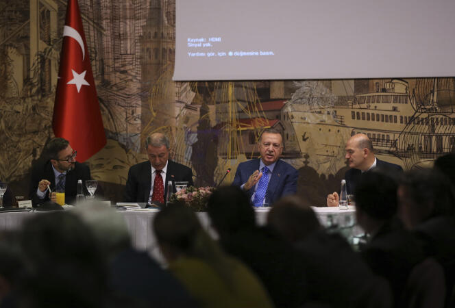 Le président turc, Recep Tayyip Erdogan, lors d’une conférence de presse le 13 octobre à Istanbul.