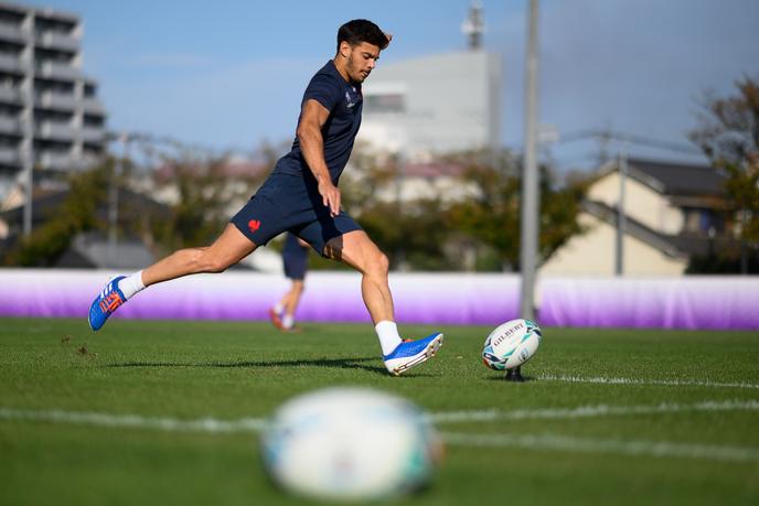 Romain Ntamack lors d’un entraînement à Oita (Japon), le 15 octobre.