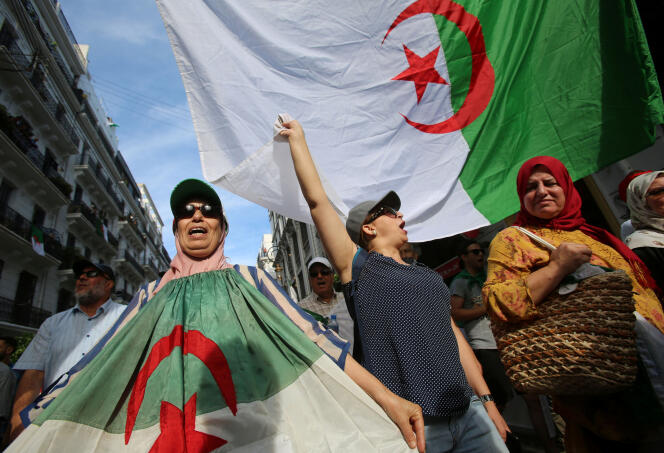 Manifestation à Alger, le 18 octobre.
