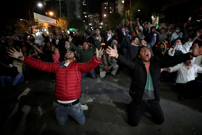 Des soutiens du candidat de l’opposition, Carlos Mesas, à La Paz le 21 octobre.