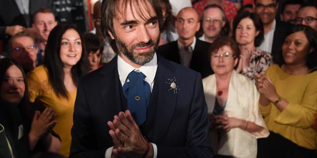 Cédric Villani, dans les pas d’un candidat décalé à Paris