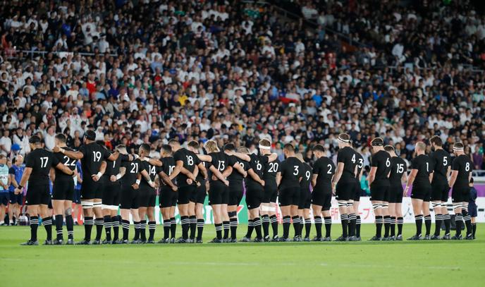 L’équipe de Nouvelle-Zélande avant sa demi-finale, le 26 octobre à Yokohama.
