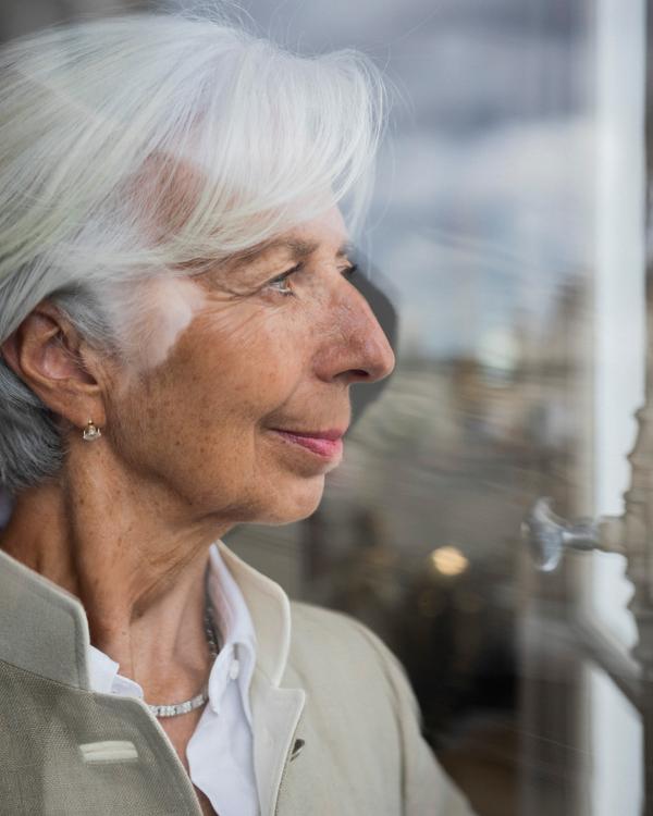 lagarde veut rencontrer dsk
