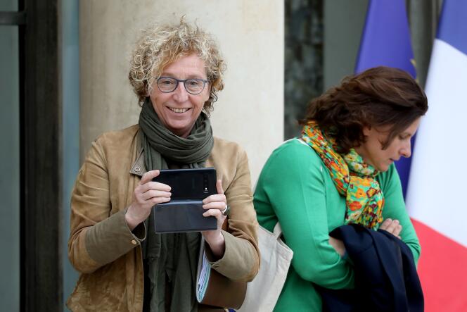 La ministre du travail Muriel Pénicaud (ici à gauche, à l’Elysée, le 30 octobre 2019) présentera jeudi 21 novembre l’application mobile et le site internet « Moncompteformation ».