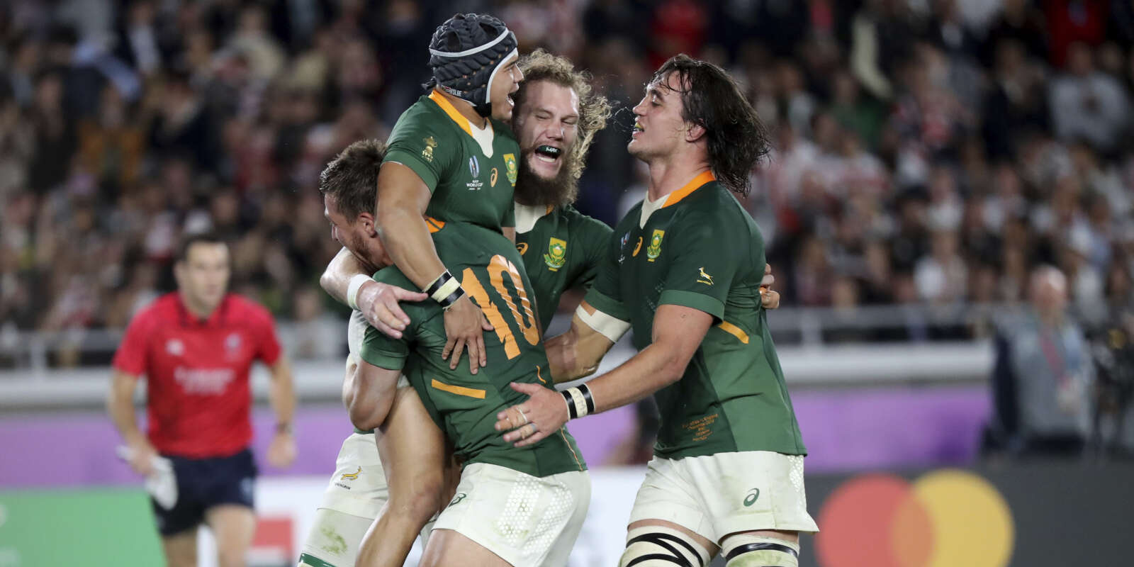 Cheslin Kolbe et les Sud-Africains sont champions du monde de rugby.