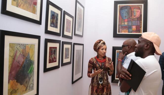 Des œuvres de Tola Wewe à la foire Art X de Lagos, en novembre 2019.