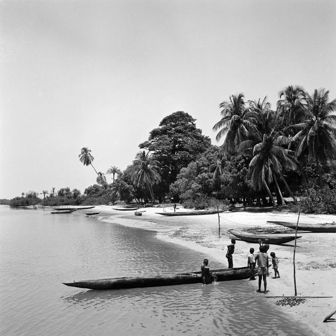 A Elinkine, en Casamance, dans les années 1960.