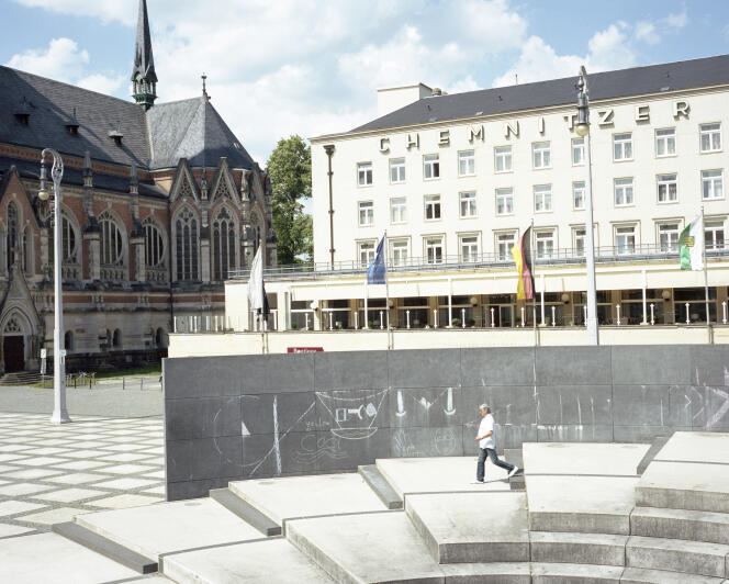 Chemnitz, rebaptisée Karl-Marx-Stadt jusqu’à la fin de la RDA, fut le théâtre de manifestations hostiles aux migrants en 2018.
