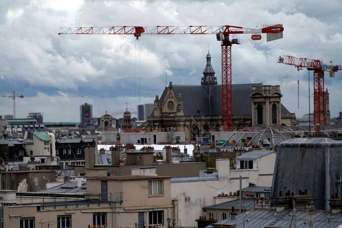 Construction à Paris, le 24 avril.