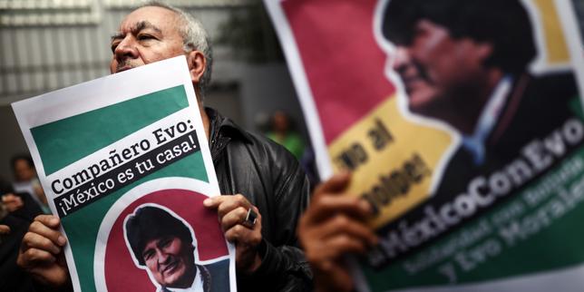 Evo Morales en route vers le Mexique, la Bolivie dans l’incertitude