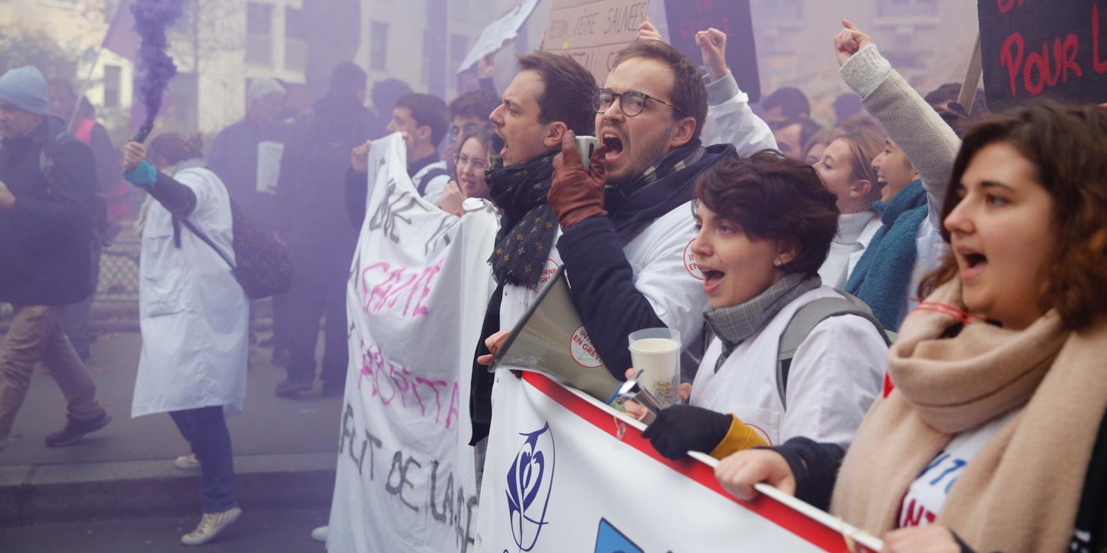 Crise Des Hopitaux Journee De Mobilisation Macron Annonce Des Moyens Supplementaires