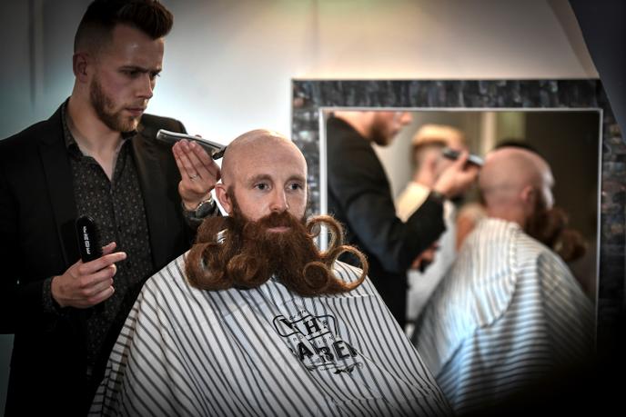 Au championnat de France de barbe, le 9 juin, à Paris.
