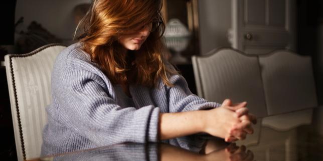 "Papa a tué maman": le destin brisé des enfants de féminicides