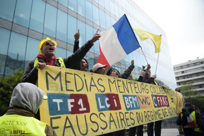 Le mouvement des « gilets jaunes » a porté la défiance du public envers les médias à de nouveaux sommets.