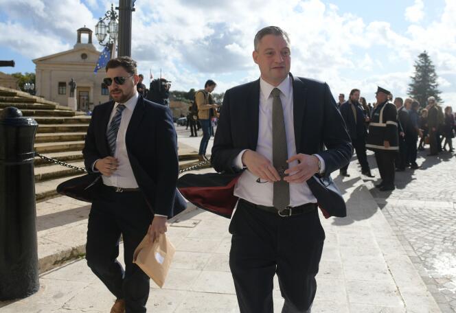 Le ministre maltais du tourisme, Konrad Mizzi, après avoir annoncé sa démission, à La Valette, le 26 novembre.