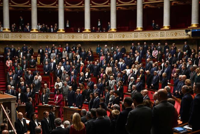 Une minute de silence a été observée à l’Assemblée nationale et au Sénat en début d’après-midi, le 26 novembre.